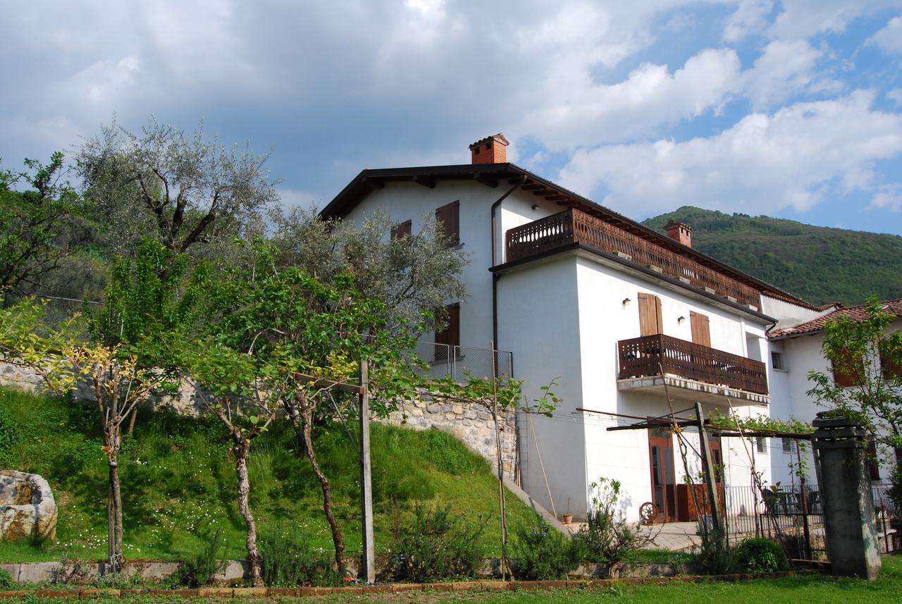 Albergo Ristorante Orazio Sale Marasino Exterior foto